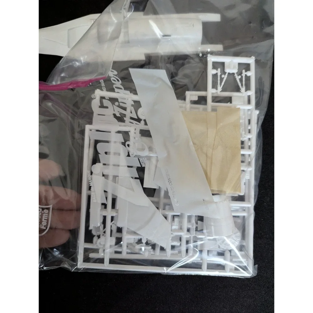 3 VTG Model Airplane kits 1:72 Thunderbird Mcdonnell Douglas hornet thunderchief